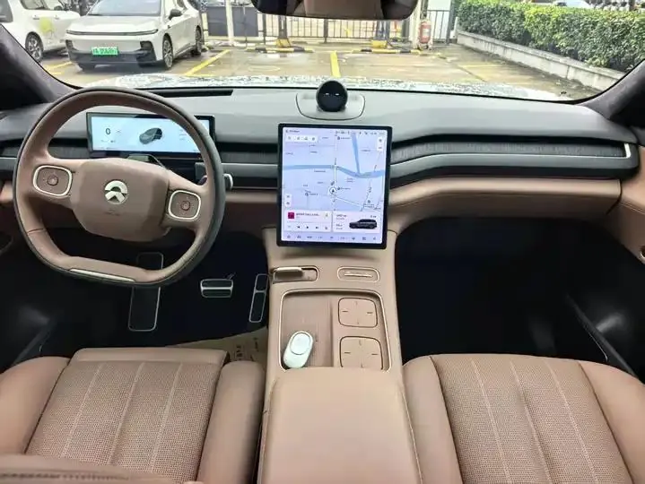 NIO ES8 2023 100kWh Signature Edition 9
