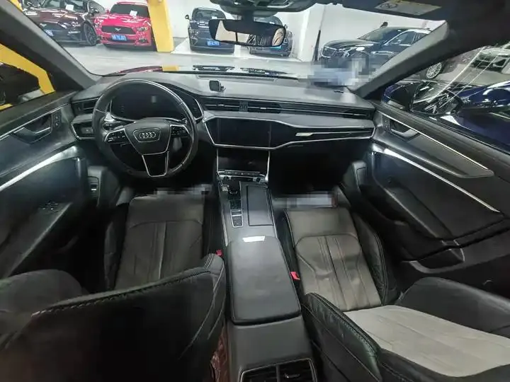 Audi A6L 2020 40 TFSI Deluxe Elegant 4