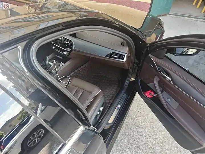 BMW 5 Series 2022 Modified 2 530Li Leading M Sports Suit 21