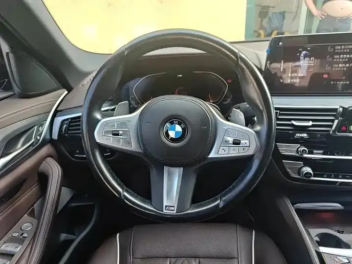 BMW 5 Series 2022 Modified 2 530Li Leading M Sports Suit 6