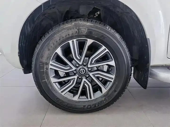 Tuda 2020 2.5L XL Upper Automatic Two-Wheel-Drive Luxury Edition 17