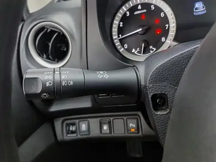 Tuda 2020 2.5L XL Upper Automatic Two-Wheel-Drive Luxury Edition 21