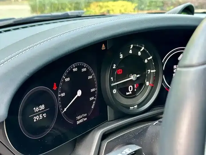 Porsche 911 2022 Carrera 3.0T 11