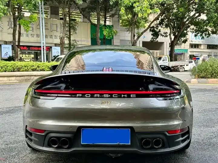 Porsche 911 2022 Carrera 3.0T 5