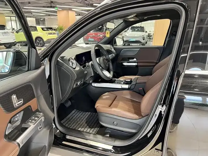Mercedes Benz GLB 2024 GLB 220 Dynamic 9