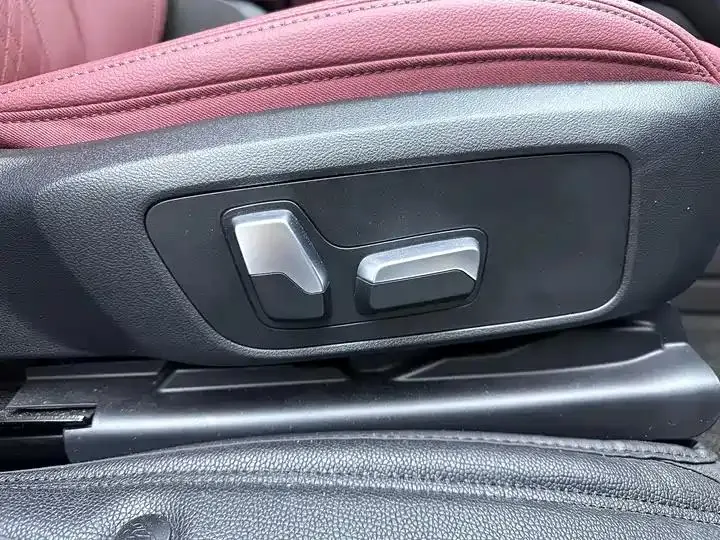 BMW iX3 2023 Genesis Collar 17
