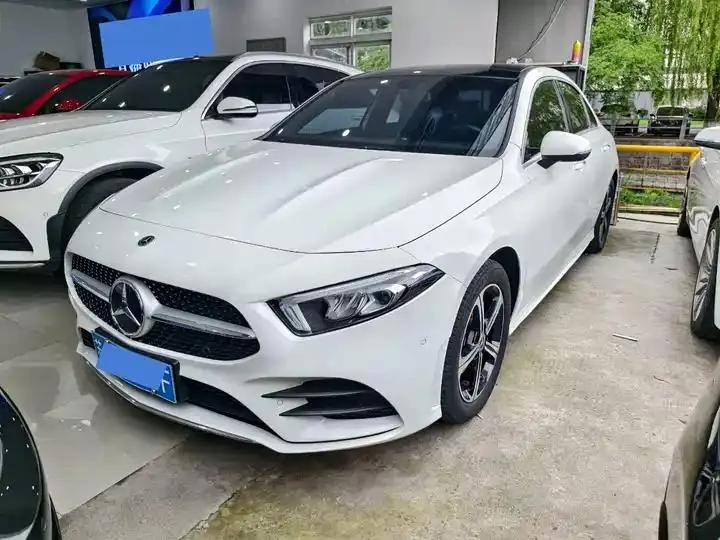 Mercedes Benz Class A 2023 A 200 L Fashion - View 1