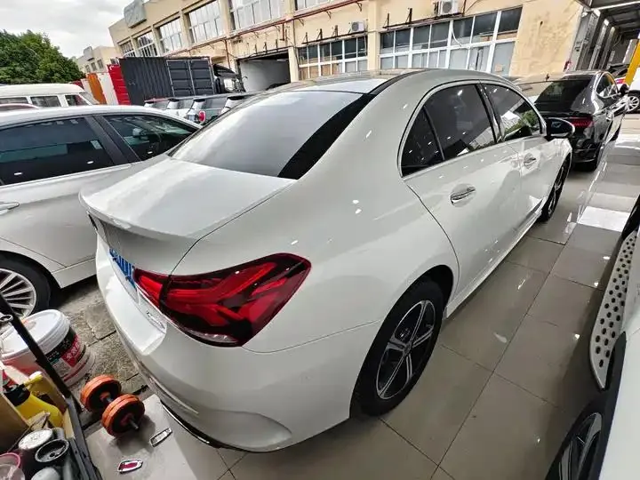 Mercedes Benz Class A 2023 A 200 L Fashion 21