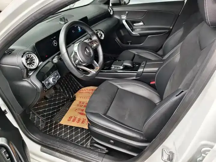 Mercedes Benz Class A 2023 A 200 L Fashion 5