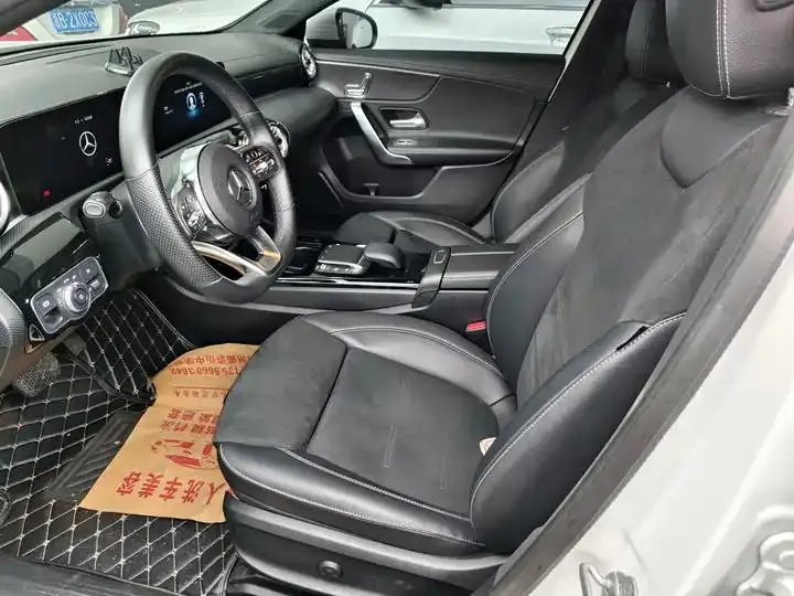 Mercedes Benz Class A 2023 A 200 L Fashion 6