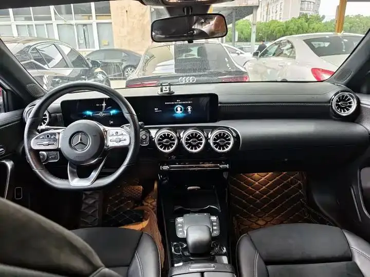 Mercedes Benz Class A 2023 A 200 L Fashion 9