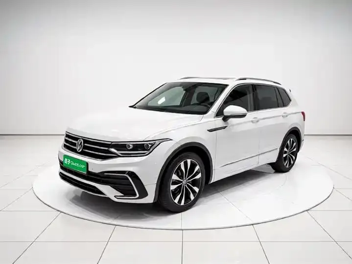 Tiguan L 2022 380TSI automatic four-wheel drive R-Line Yuexiang Edition 7 seats - View 1