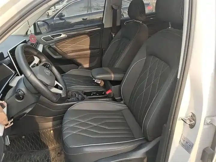 Tiguan L 2022 380TSI automatic four-wheel drive R-Line Yuexiang Edition 7 seats 11