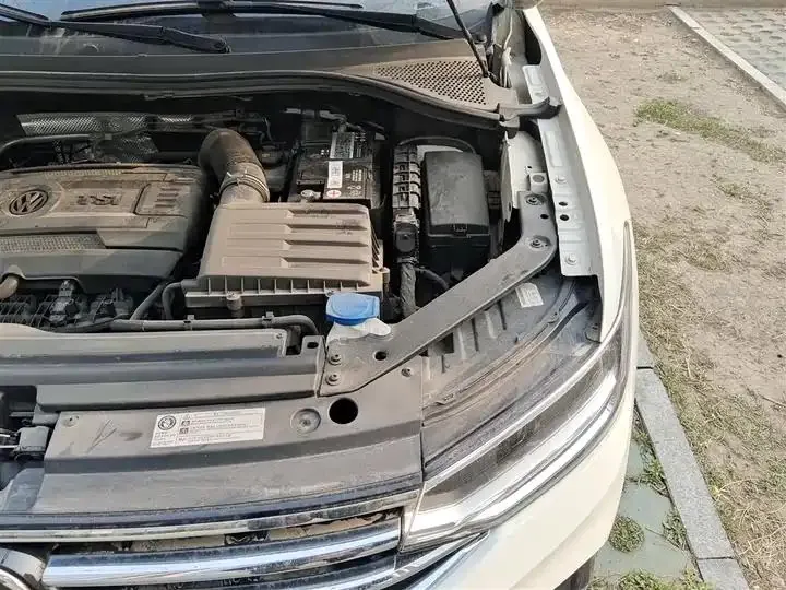 Tiguan L 2022 380TSI automatic four-wheel drive R-Line Yuexiang Edition 7 seats 23