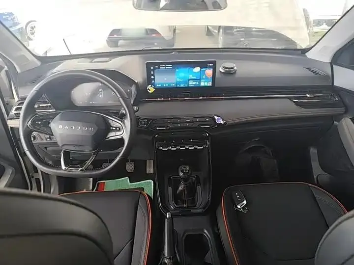 BaoJun RS-3 2020 1.5L Manual 24-hour Online Luxury Model 10