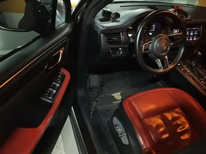 Macan 2020 Macan 2.0T 17