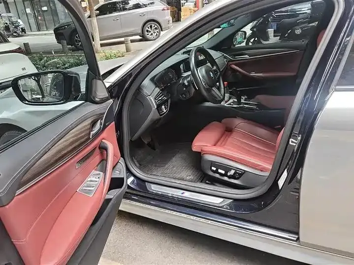 BMW 5 Series 2022 Modified 2 530Li Exclusive M Sports Suit 9