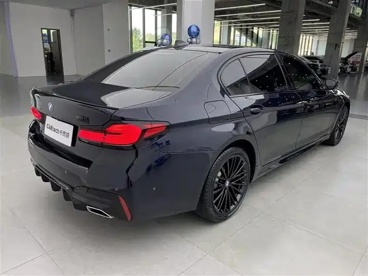 BMW 5 Series 2022 model facelift 530Li Leading Edition M Sport Package 30
