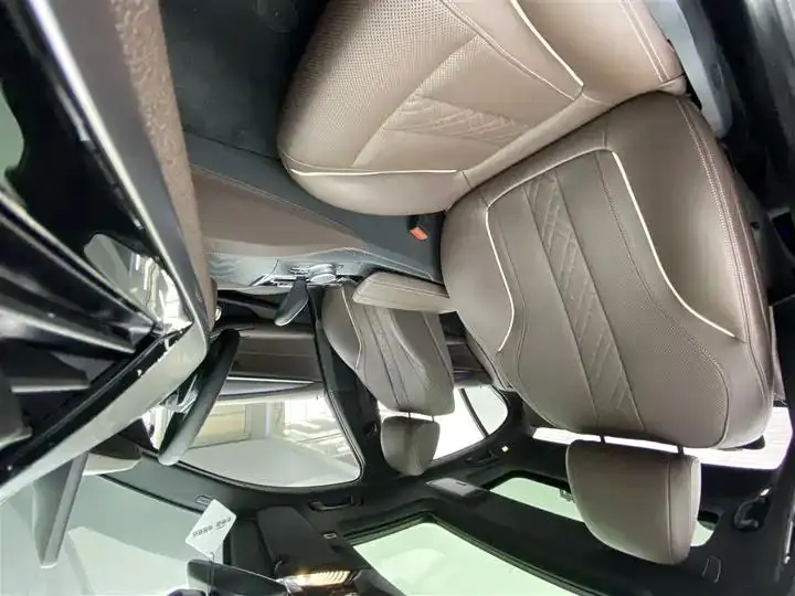 BMW 5 Series 2022 model facelift 530Li Leading Edition M Sport Package 9