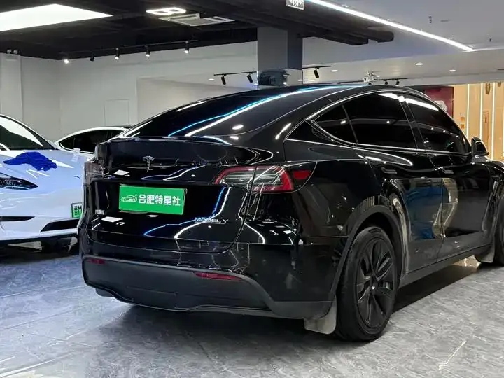 2022 Model Y Refreshed Rear-Wheel-Drive Version 12