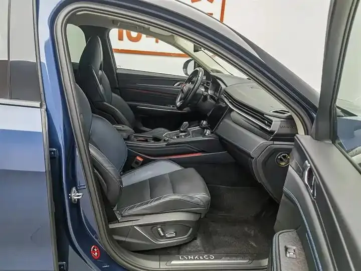 LYNK&amp;CO 05 2020 model 2.0TD two-wheel-drive Yao Plus 23