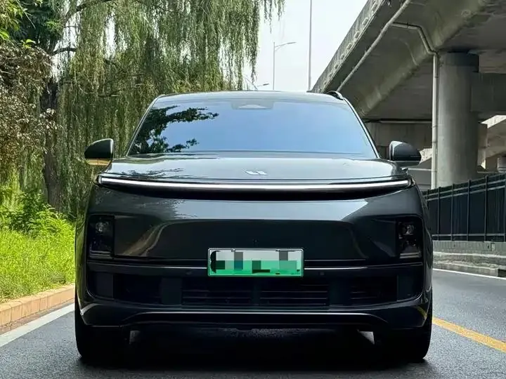 Li L8 2023 Air 2