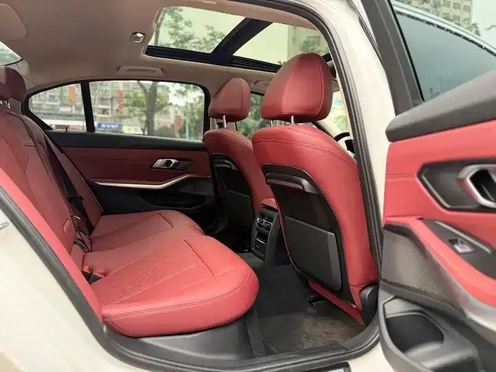 BMW 3 Series 2022 320Li M Sports Suit 10