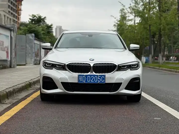 BMW 3 Series 2022 320Li M Sports Suit 2