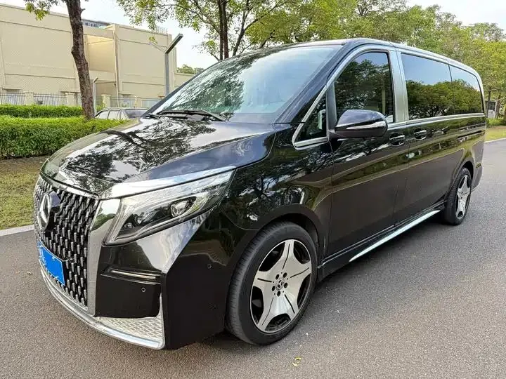 Mercedes Benz Class V 2021V 260 Pilot Edition - View 1
