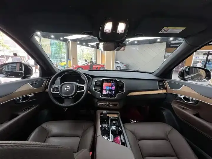 Volvo XC90 2023 B6 Zhiyi Deluxe Edition 7 5