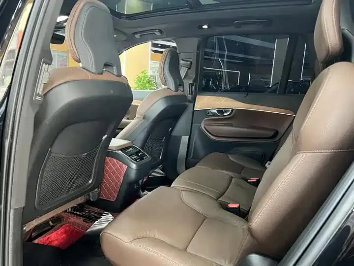 Volvo XC90 2023 B6 Zhiyi Deluxe Edition 7 6
