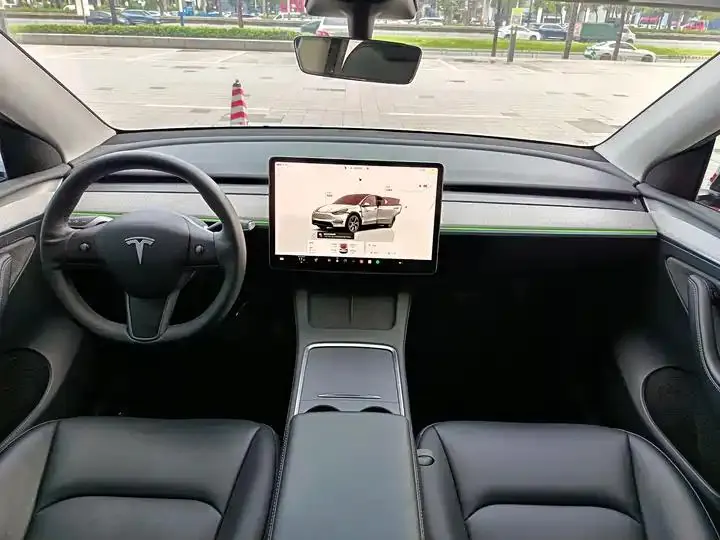 2023 Model Y Rear-Wheel Drive Version 7