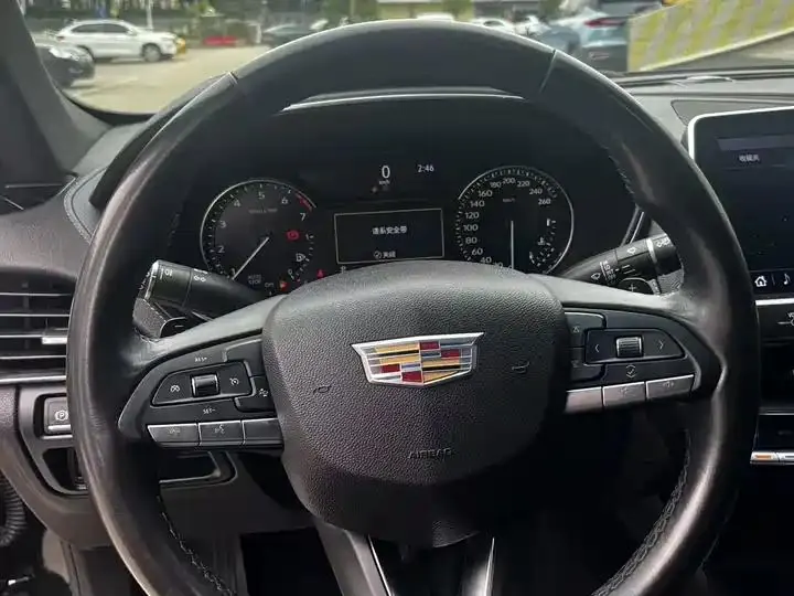 Cadillac CT5 2020 28T Luxury Model 8