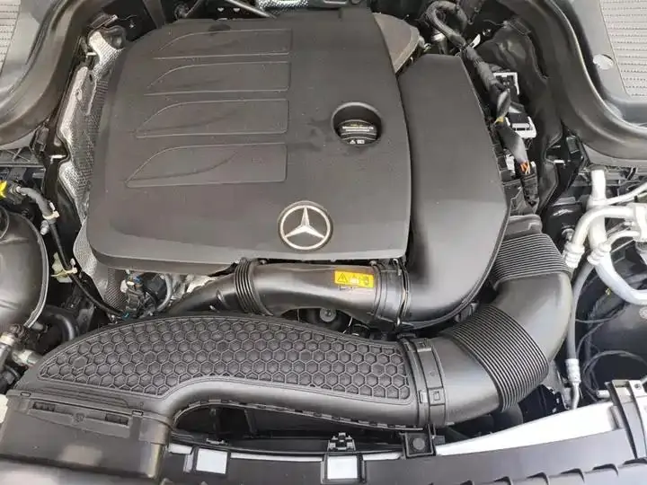 Mercedes Benz GLC 2022 changed to three GLC 260 L 4MATIC dynamic 16