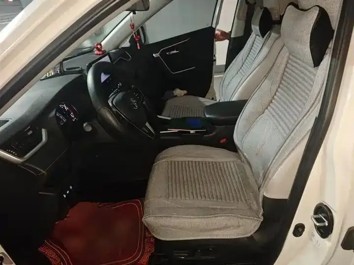 RAV4 Rongfeng 2023 2.0L CVT Two-Drive Fashion Edition 11