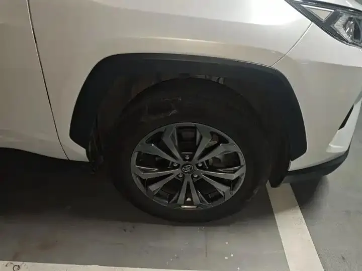 RAV4 Rongfeng 2023 2.0L CVT Two-Drive Fashion Edition 26