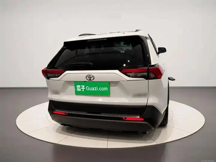 RAV4 Rongfeng 2023 2.0L CVT Two-Drive Fashion Edition 3