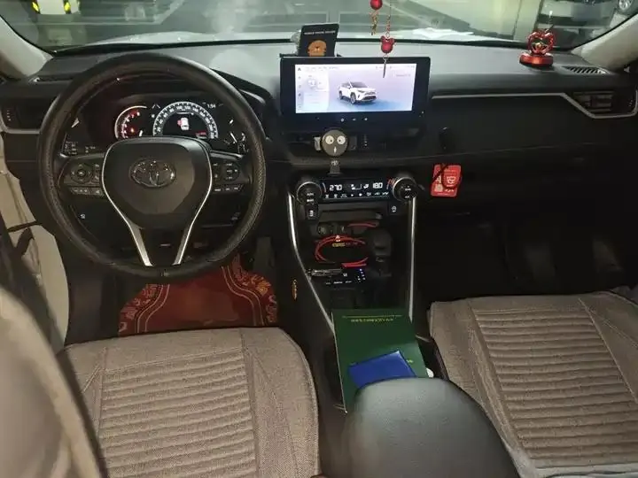 RAV4 Rongfeng 2023 2.0L CVT Two-Drive Fashion Edition 5