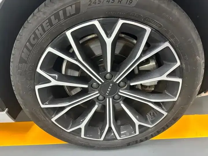 Zeekr 007GT 2025 long endurance rear drive smart driving version 100kWh 18