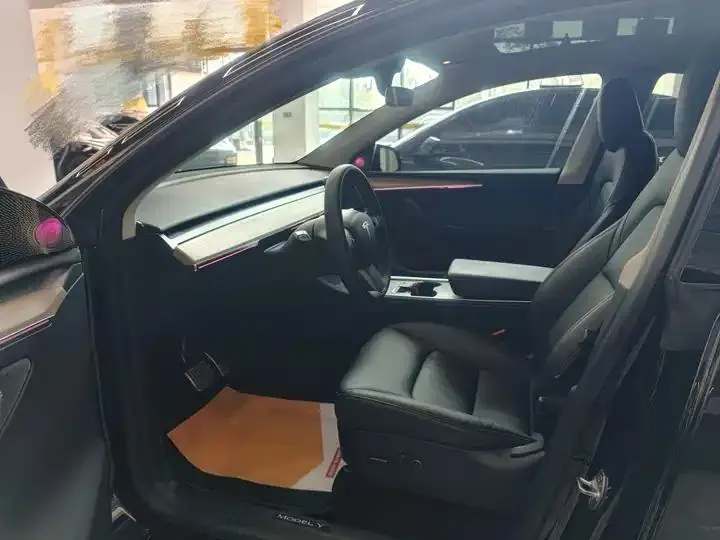 Model Y 2022 long-range all-wheel drive 4