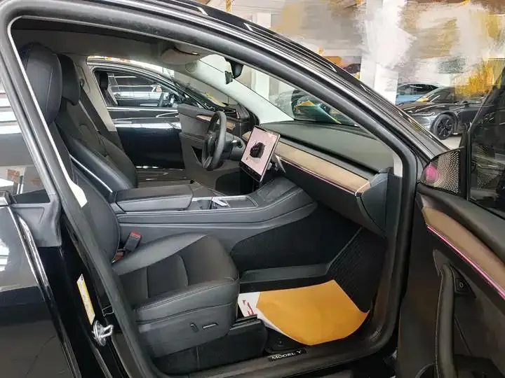 Model Y 2022 long-range all-wheel drive 6