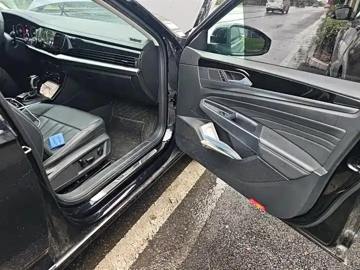 Passat 2024 380TSI Elite Edition 21