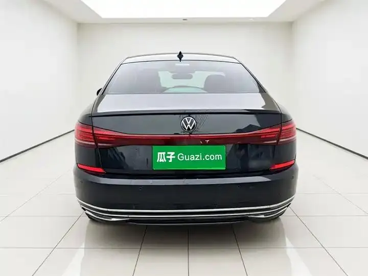 Passat 2024 380TSI Elite Edition 3