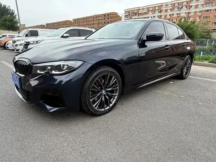 BMW 3 Series 2022 Changed 325i M Sports Night Suit - View 1