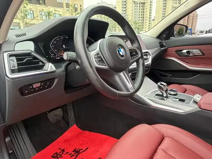 BMW 3 Series 2022 Changed 325i M Sports Night Suit 16