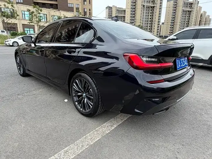 BMW 3 Series 2022 Changed 325i M Sports Night Suit 7