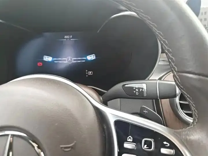 Mercedes Benz GLC 2020 GLC 300 L 4MATIC Dynamic 10