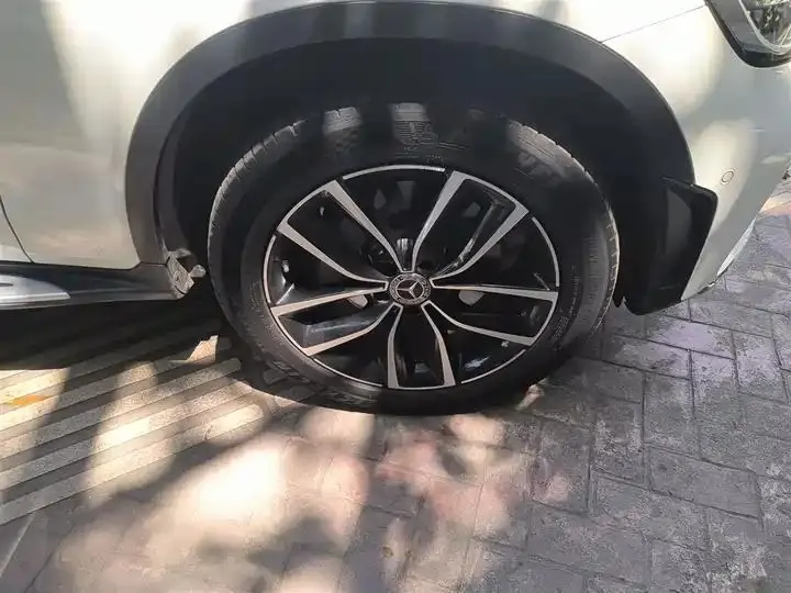 Mercedes Benz GLC 2020 GLC 300 L 4MATIC Dynamic 25
