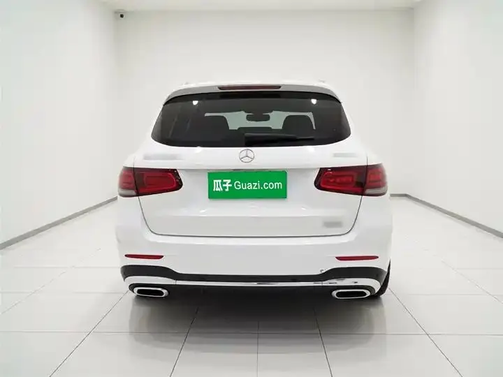 Mercedes Benz GLC 2020 GLC 300 L 4MATIC Dynamic 3