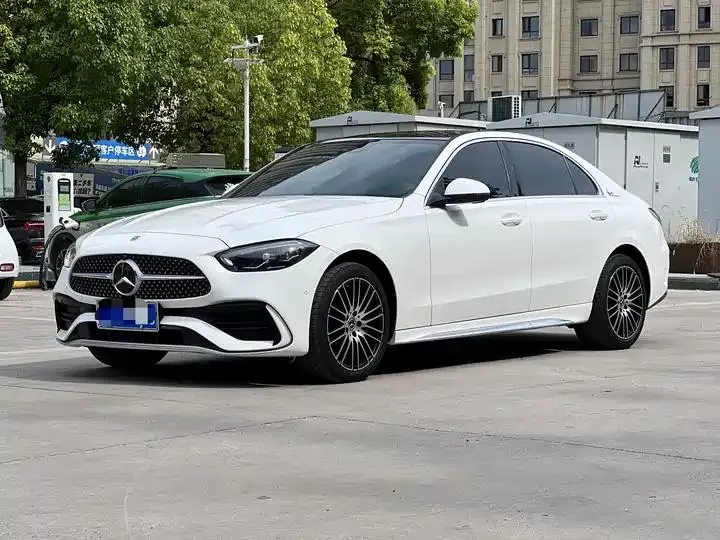Mercedes Benz Class C 2023 to C 260 L Sports Edition - View 1